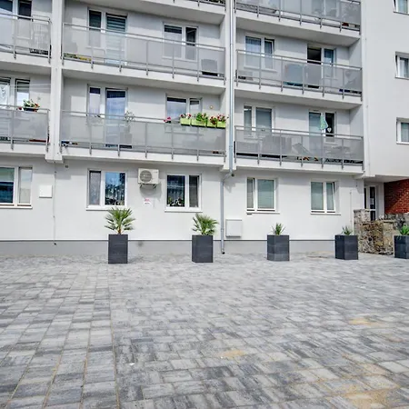 Daire Helapart - Helium *